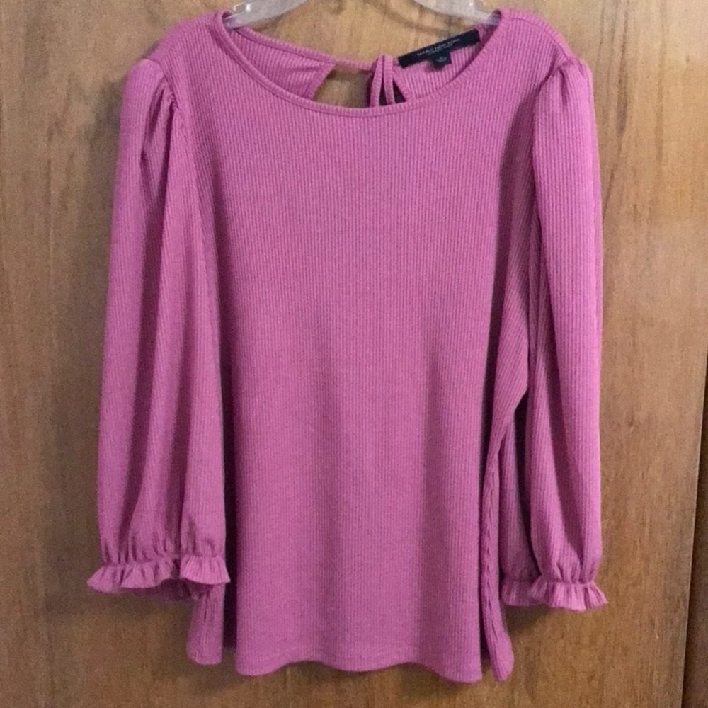💗💕 Marc New York Pink Blouse with open back and 3/4 ruffled sleeves